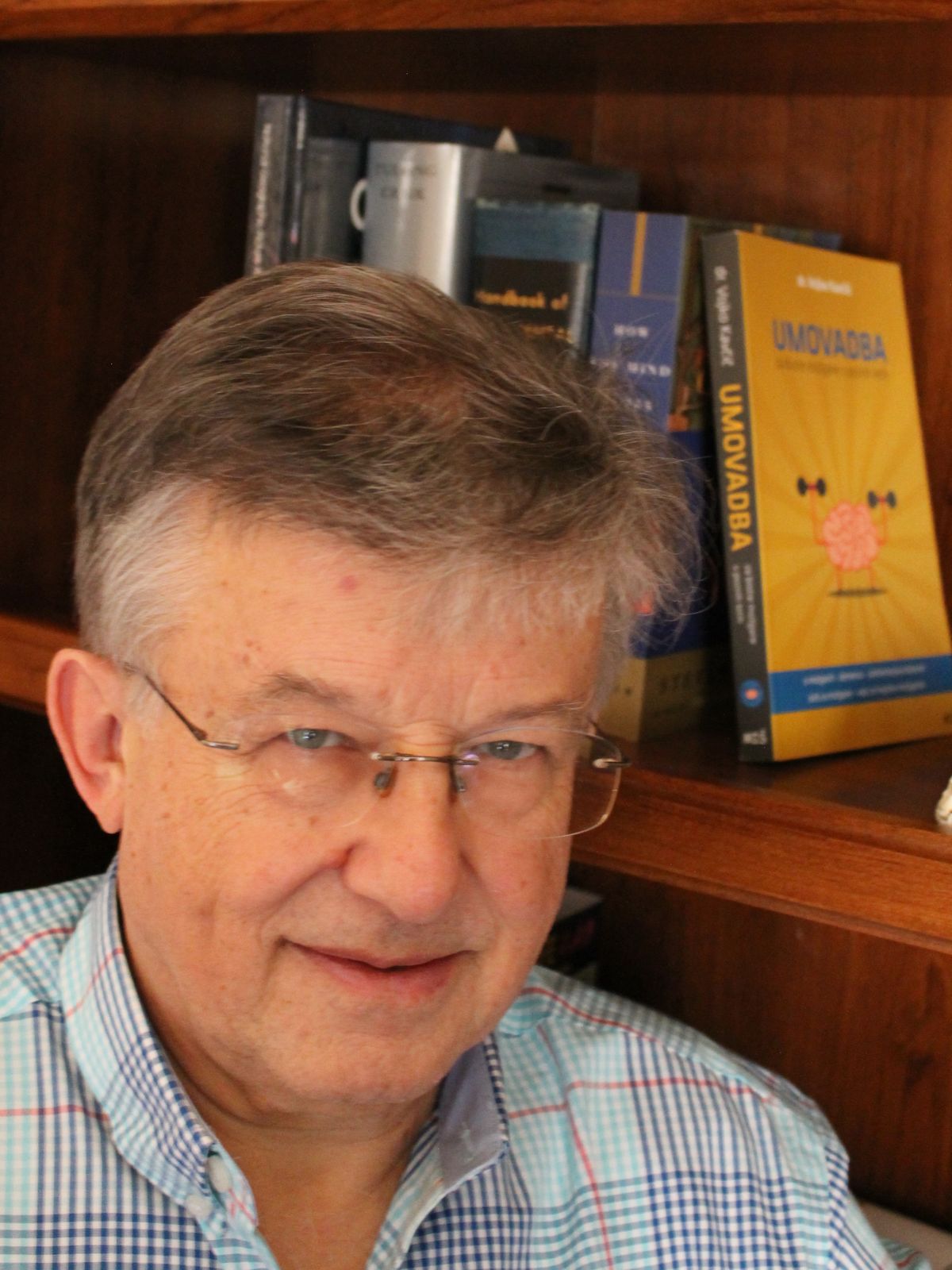 dr. Vojko Kavčič